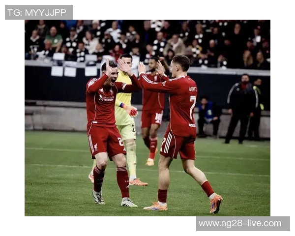 德甲精彩对决波尔图与拜仁战成平局乌龙球成比赛转折点 德甲精彩对决波尔图与拜仁战成平局乌龙球成比赛转折点