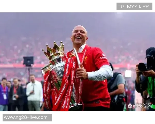 中超赛场惊现冷门利物浦大胜巴萨神扑瞬间引发全场沸腾