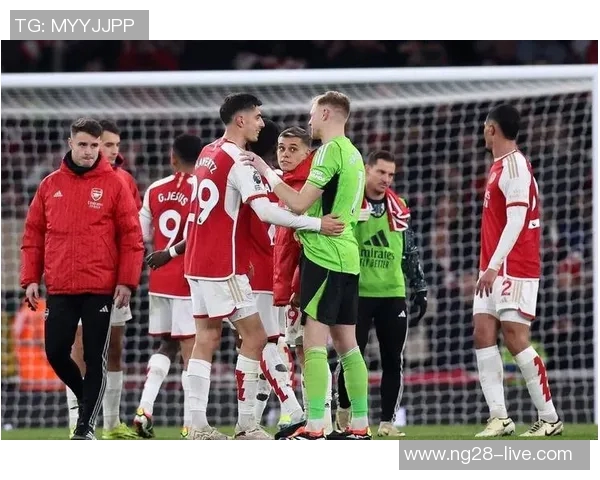 西甲激战阿森纳险胜那不勒斯补时绝杀引发争议判罚全场沸腾 西甲激战阿森纳险胜那不勒斯补时绝杀引发争议判罚全场沸腾